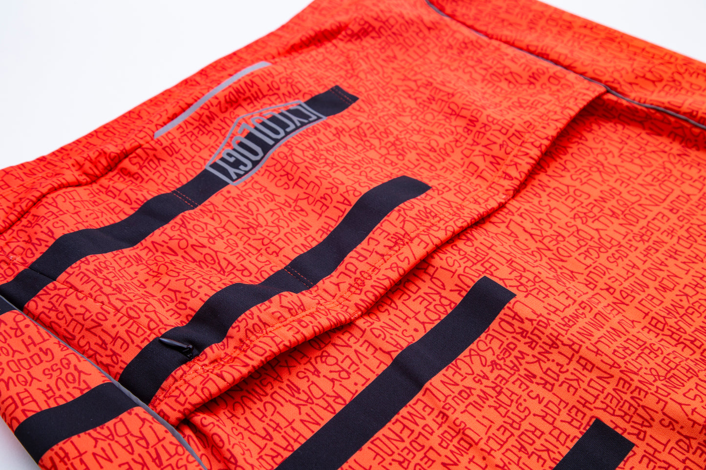 INSPIRE (ORANGE) WINTER JACKET 防風ウィンタージャケット