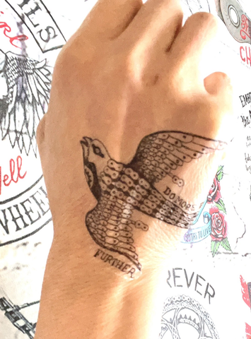 鳥（WHITE) タトゥーシール　TATTOO STICKER (Temporary tattoo)